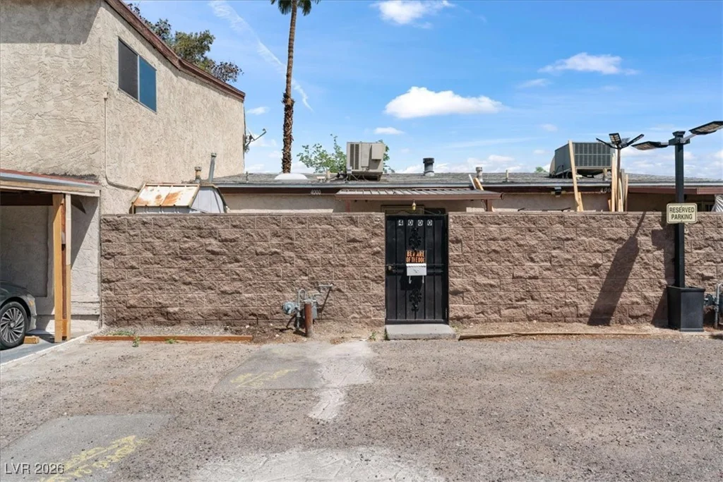 4000 Visby, Las Vegas, NV 89119