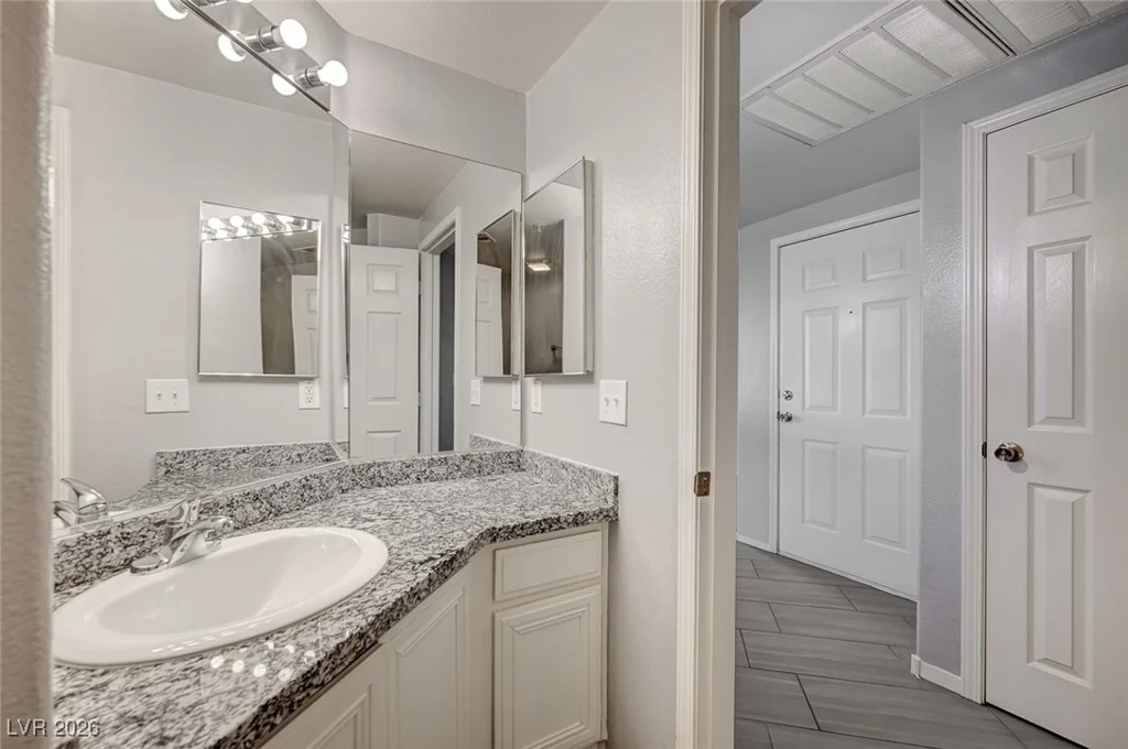 7189 Durango, Las Vegas, NV 89113