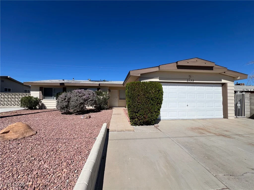 5132 Del Rey, Las Vegas, NV 89146