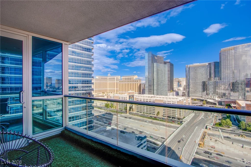 4525 Dean Martin, Las Vegas, NV 89103