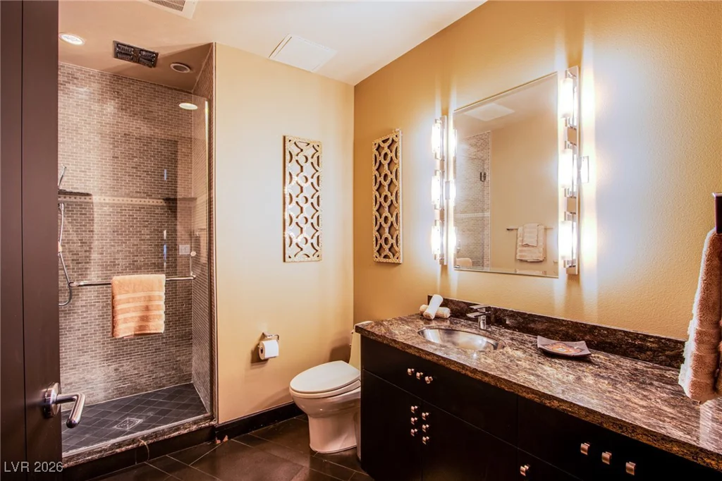 4525 Dean Martin, Las Vegas, NV 89103