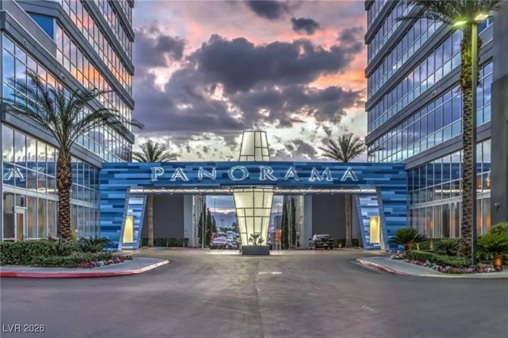 4525 Dean Martin, Las Vegas, NV 89103
