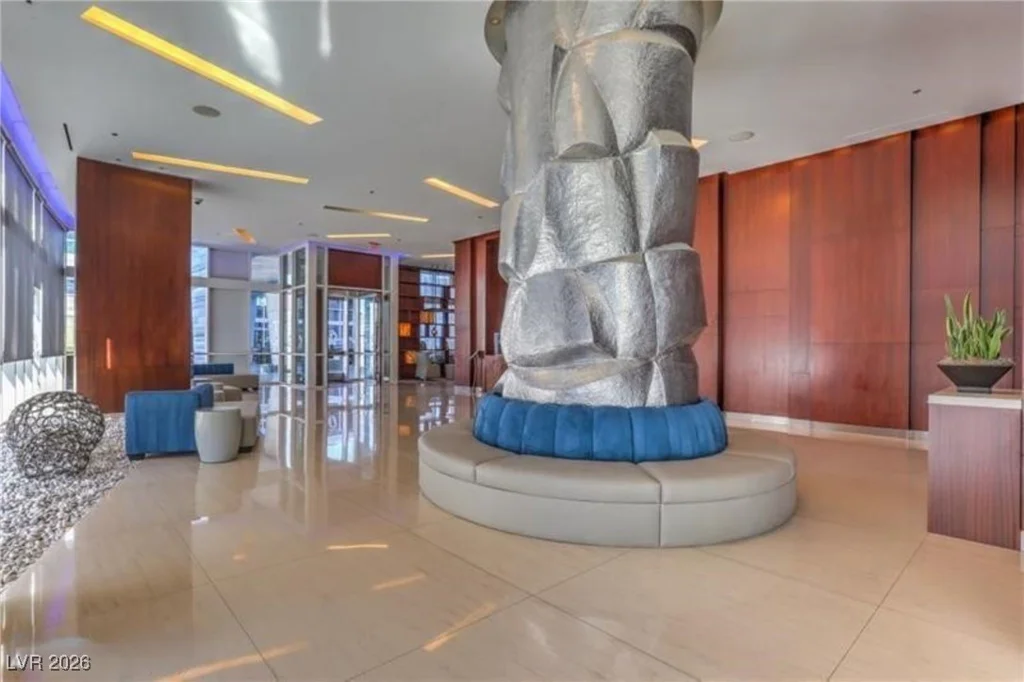 4525 Dean Martin, Las Vegas, NV 89103