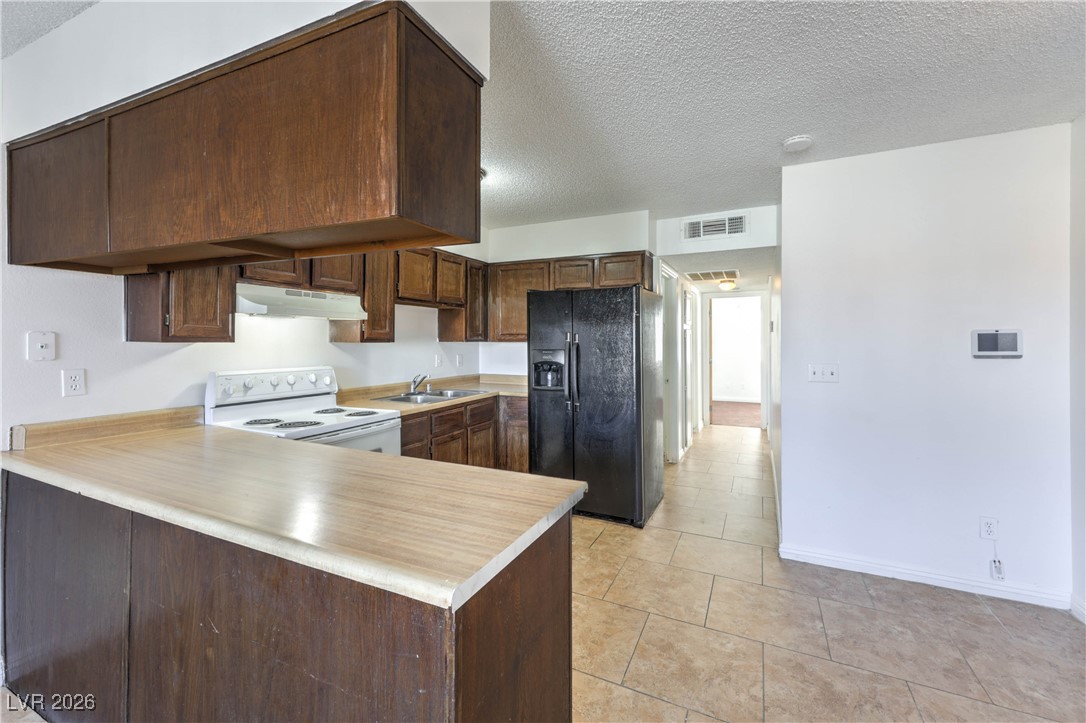 6979 Issac, Las Vegas, NV 89156