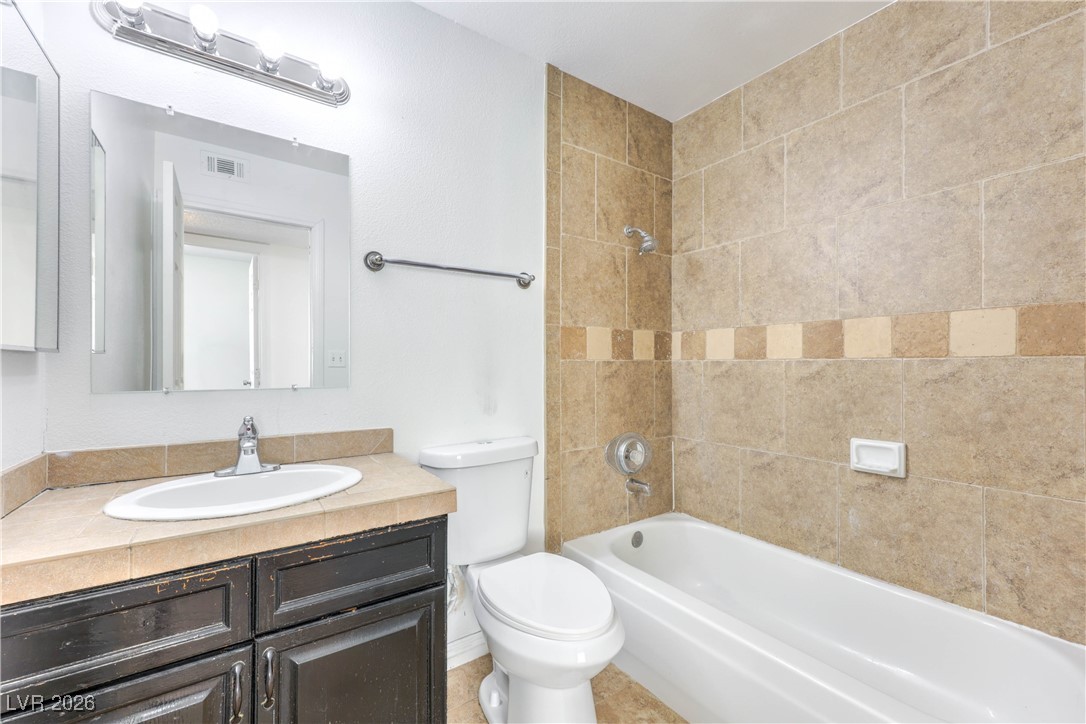 6979 Issac, Las Vegas, NV 89156