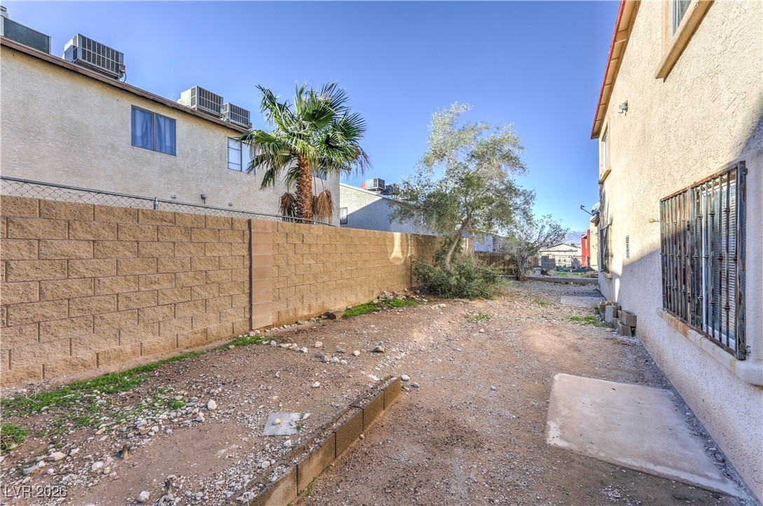 6979 Issac, Las Vegas, NV 89156