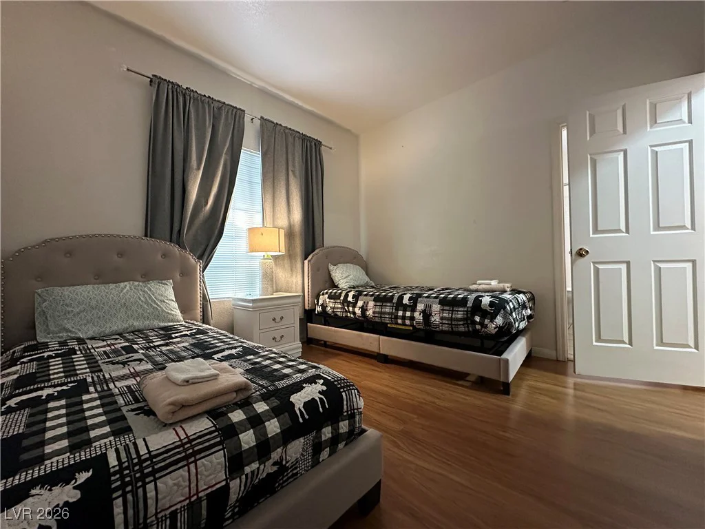7962 Angel Tree, Las Vegas, NV 89147