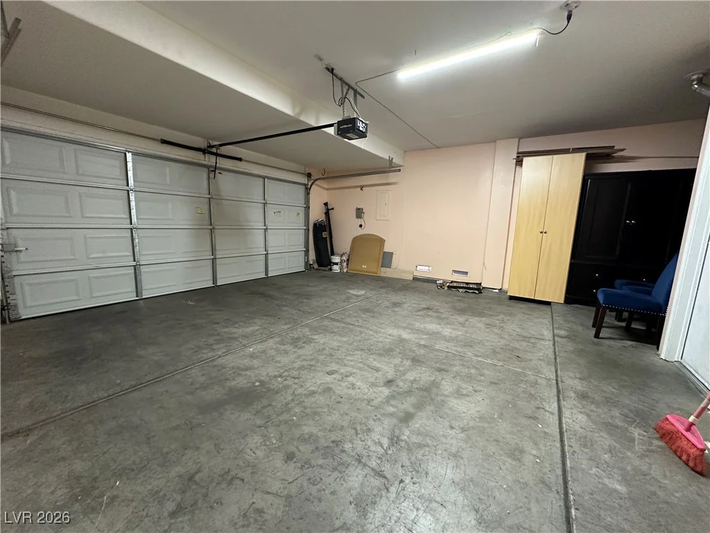 7962 Angel Tree, Las Vegas, NV 89147