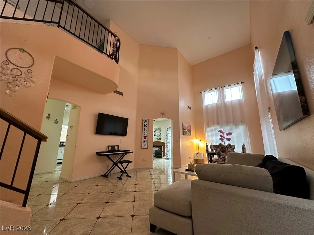 7962 Angel Tree, Las Vegas, NV 89147