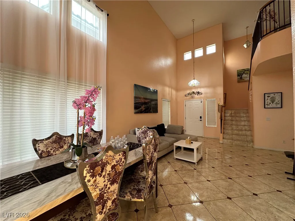 7962 Angel Tree, Las Vegas, NV 89147