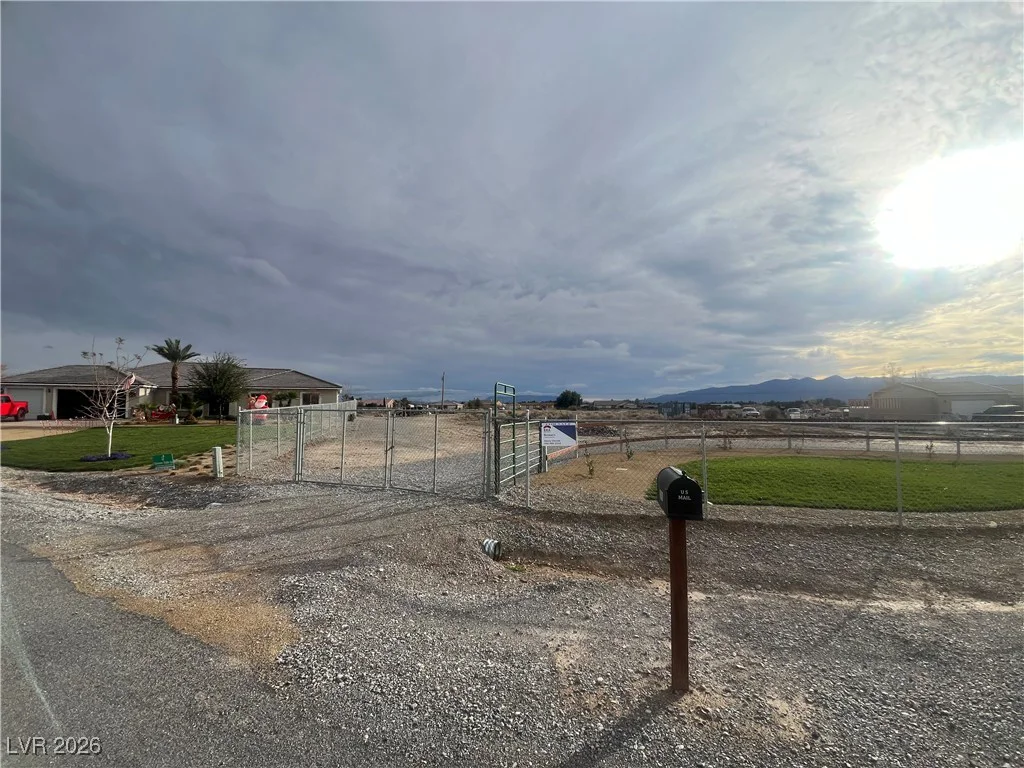 2491 Deadwood, Pahrump, NV 89048