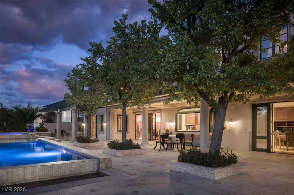 1413 Iron Hills, Las Vegas, NV 89134