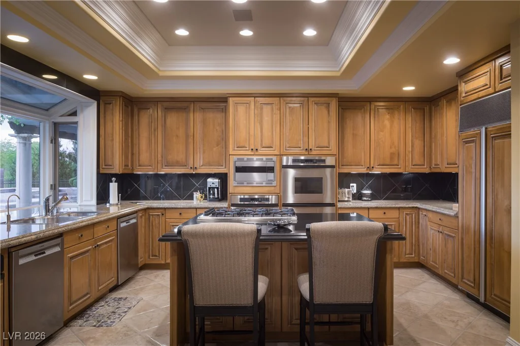 1413 Iron Hills, Las Vegas, NV 89134