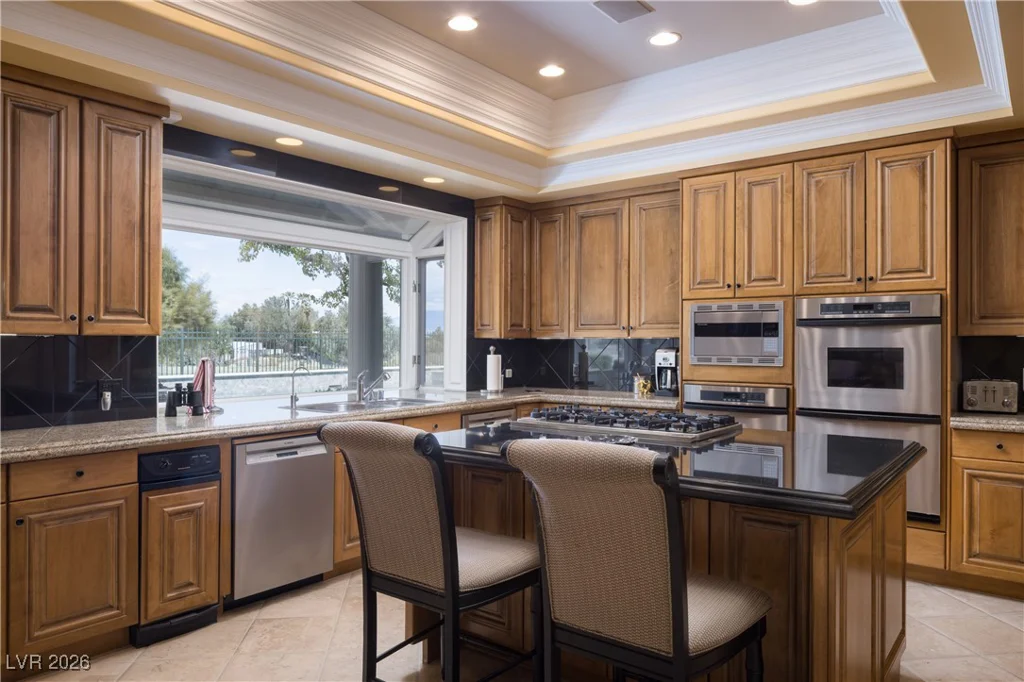 1413 Iron Hills, Las Vegas, NV 89134
