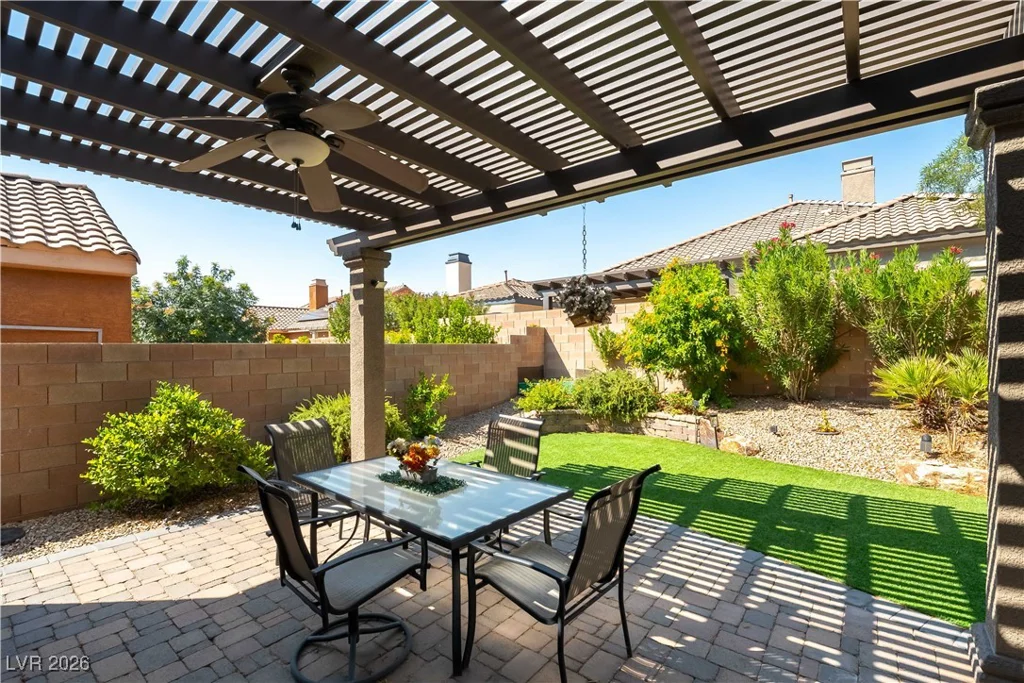 1004 Viale Placenza, Henderson, NV 89011
