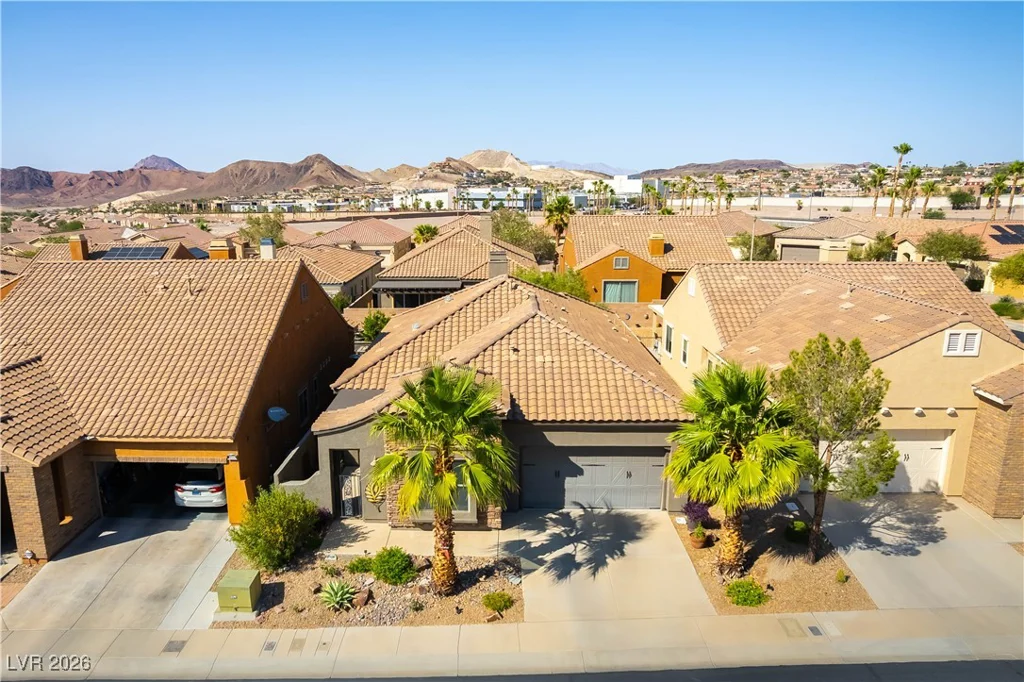 1004 Viale Placenza, Henderson, NV 89011