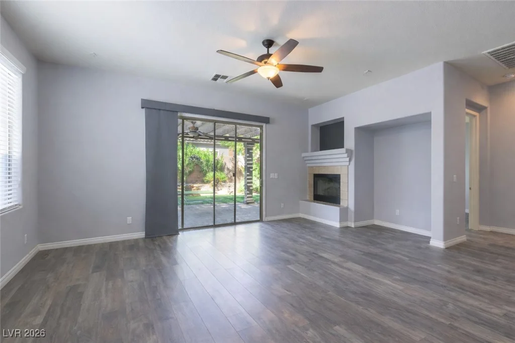 1004 Viale Placenza, Henderson, NV 89011