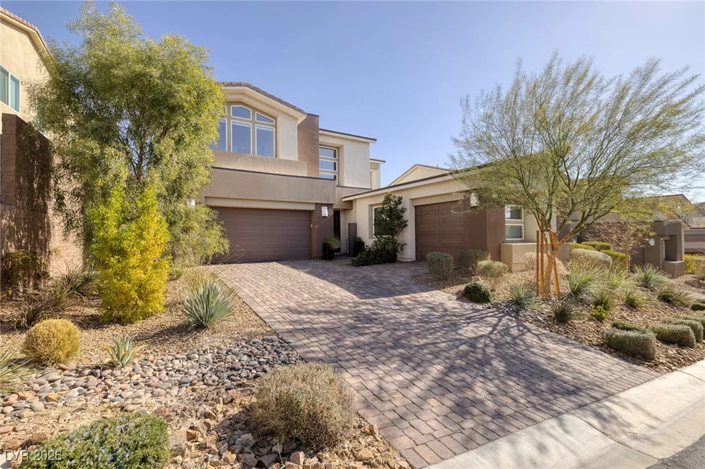 12 Hilltop Crest, Henderson, NV 89011