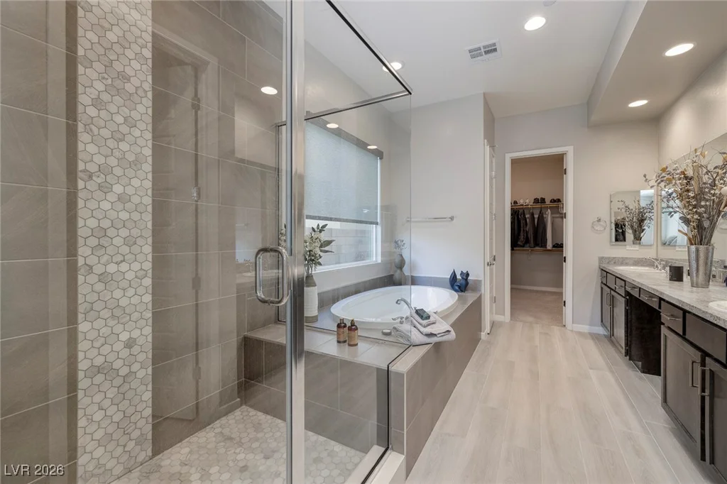 12 Hilltop Crest, Henderson, NV 89011