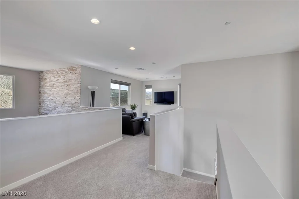 12 Hilltop Crest, Henderson, NV 89011