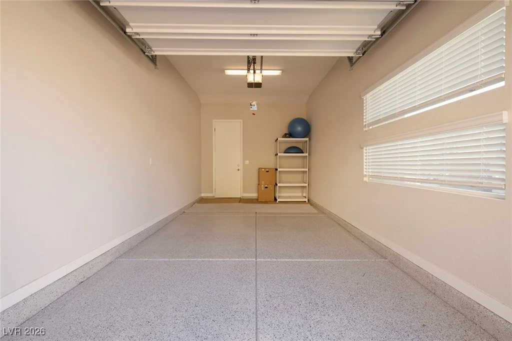 12 Hilltop Crest, Henderson, NV 89011