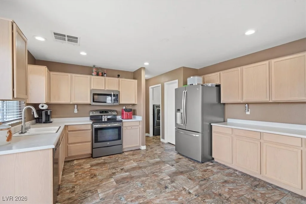 5430 Cloudy Glen, North Las Vegas, NV 89031