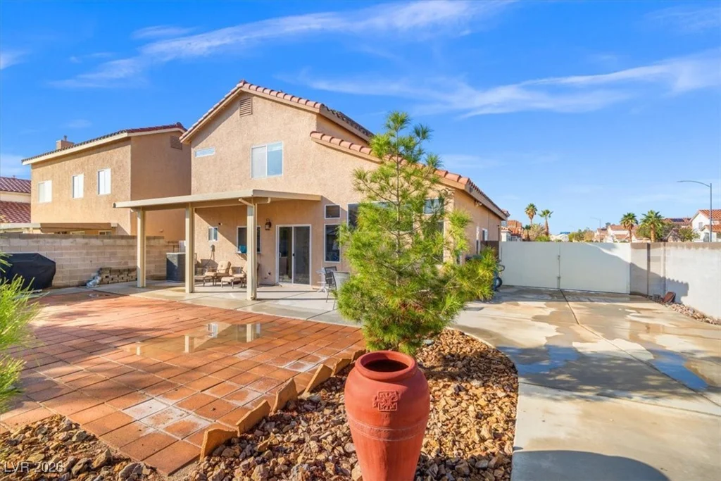 5430 Cloudy Glen, North Las Vegas, NV 89031