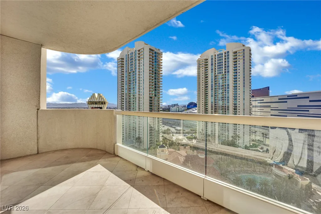 2777 Paradise, Las Vegas, NV 89109