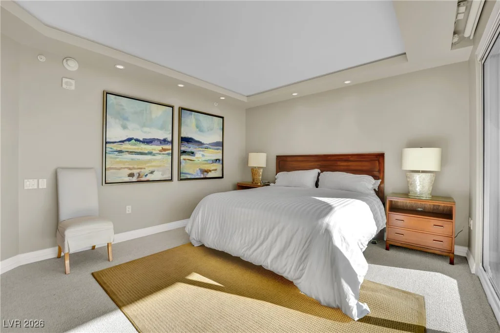 2777 Paradise, Las Vegas, NV 89109