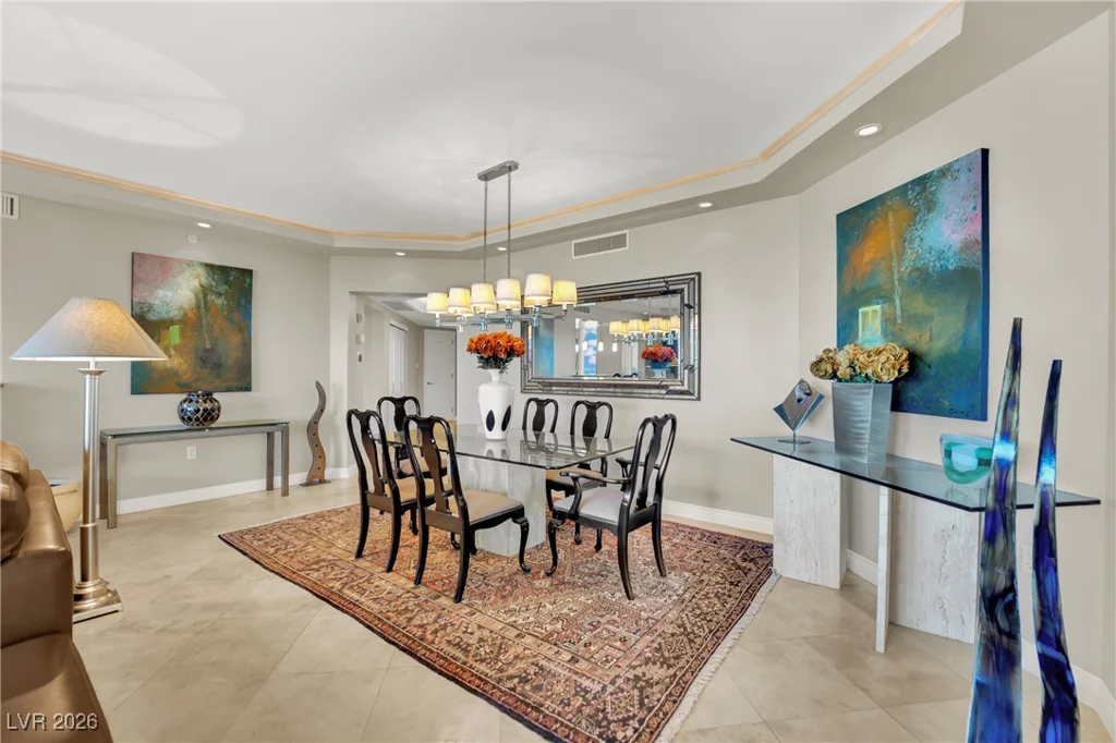 2777 Paradise, Las Vegas, NV 89109