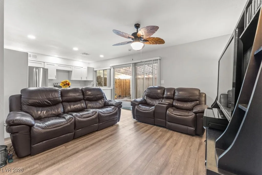 3363 Zephyr, Las Vegas, NV 89121