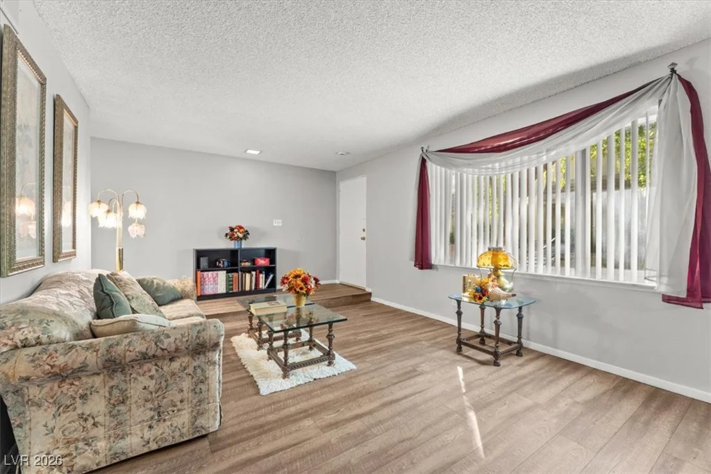 3363 Zephyr, Las Vegas, NV 89121