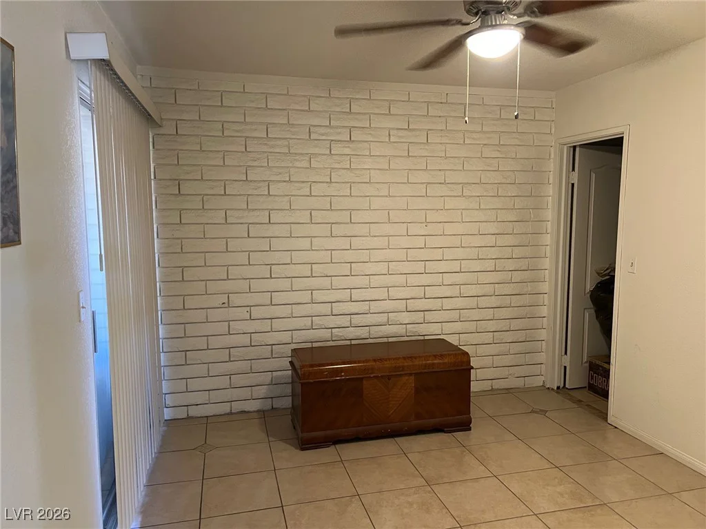 3033 Saint George, North Las Vegas, NV 89030