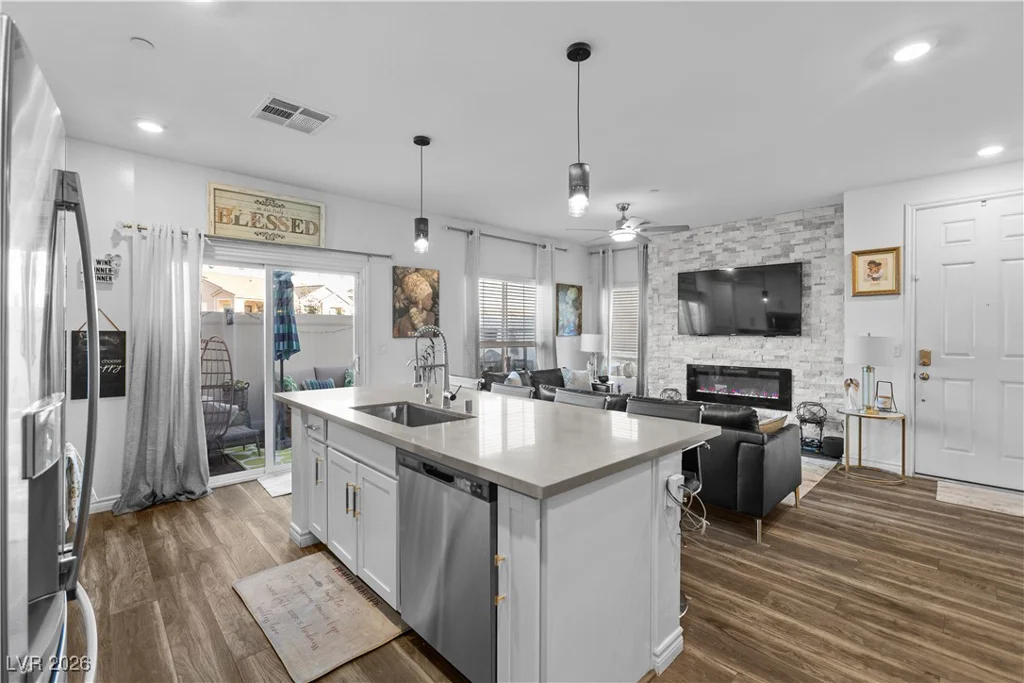 206 Callen Falls, Henderson, NV 89011