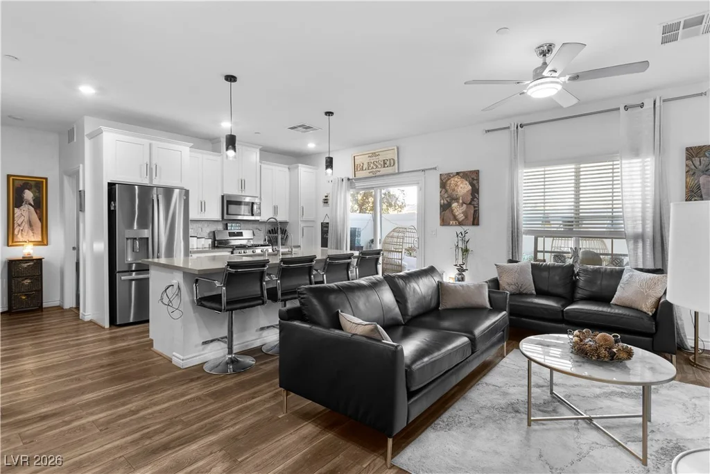 206 Callen Falls, Henderson, NV 89011