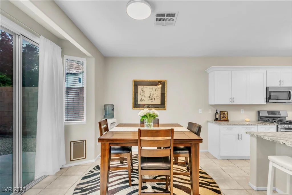 10635 Solar Hawk, Las Vegas, NV 89129