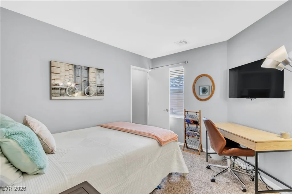 10635 Solar Hawk, Las Vegas, NV 89129