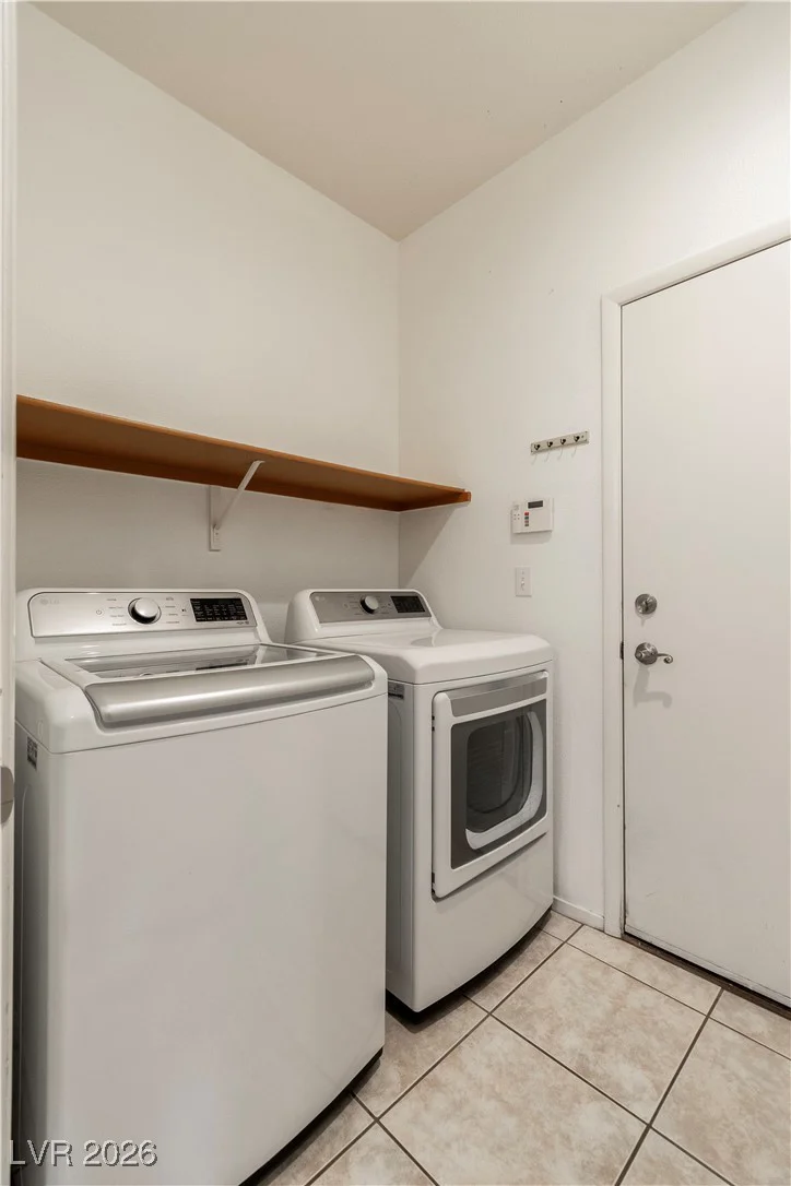 10635 Solar Hawk, Las Vegas, NV 89129