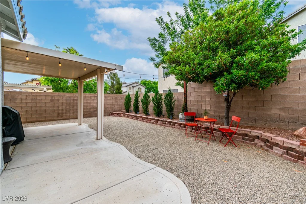 10635 Solar Hawk, Las Vegas, NV 89129
