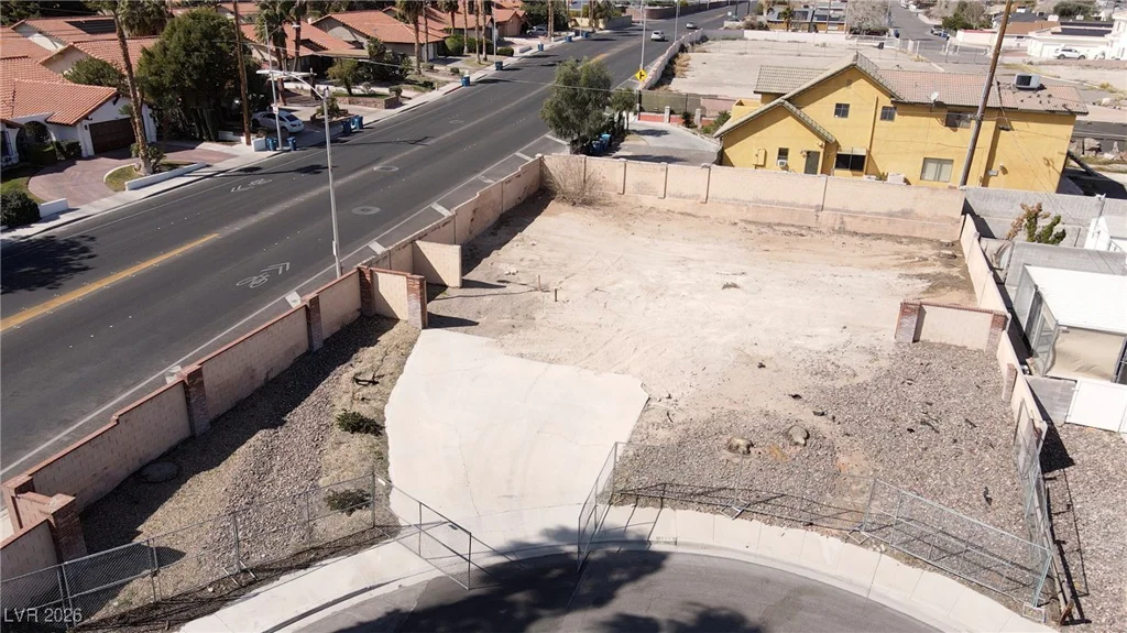 1608 Eaton, Las Vegas, NV 89102