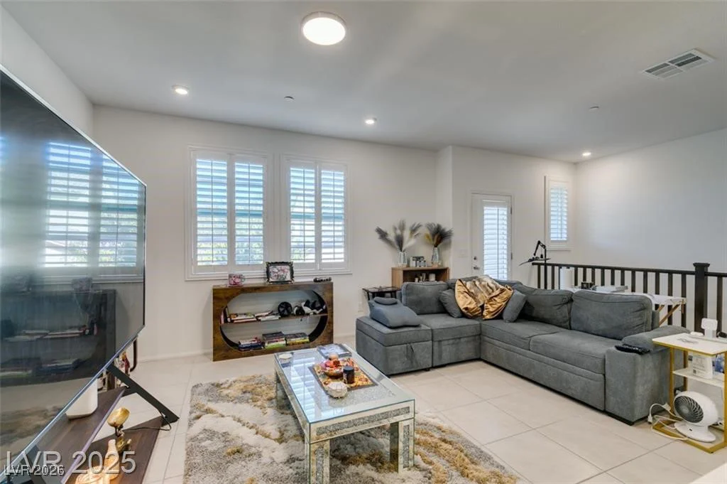 6251 Runestone, Las Vegas, NV 89113
