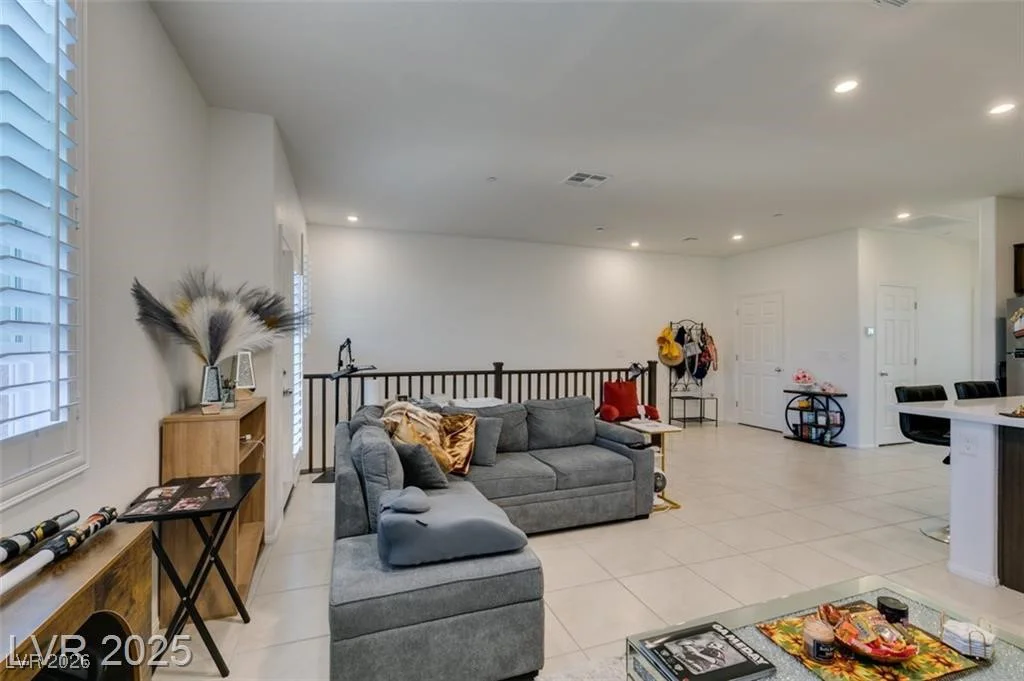 6251 Runestone, Las Vegas, NV 89113