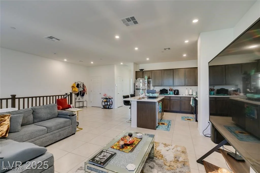 6251 Runestone, Las Vegas, NV 89113
