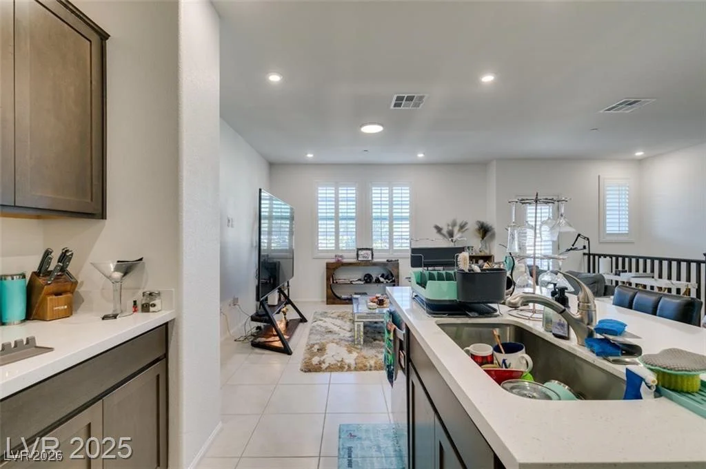 6251 Runestone, Las Vegas, NV 89113