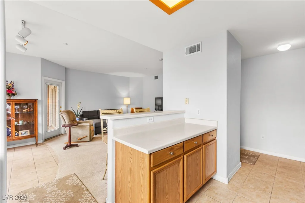 830 Carnegie, Henderson, NV 89052