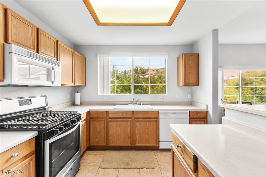 830 Carnegie, Henderson, NV 89052