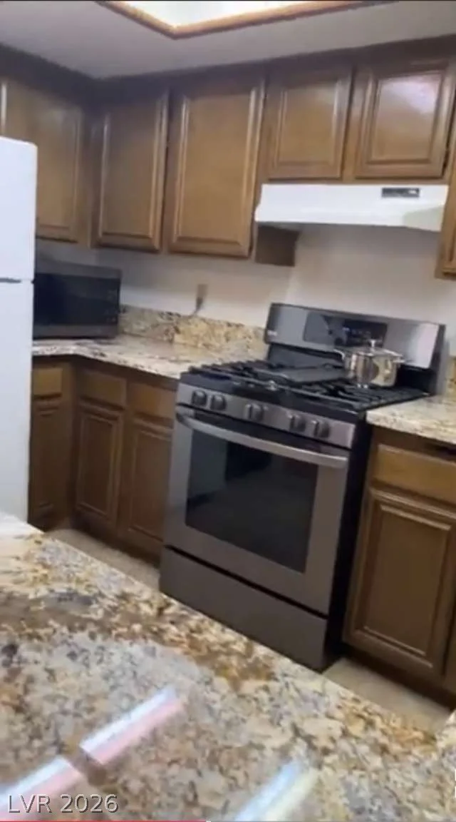 5832 Sutcliffe, Las Vegas, NV 89110