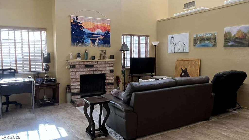 5832 Sutcliffe, Las Vegas, NV 89110