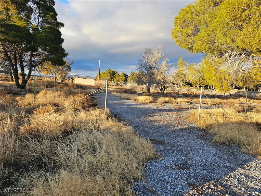 2710 Thousandaire, Pahrump, NV 89048