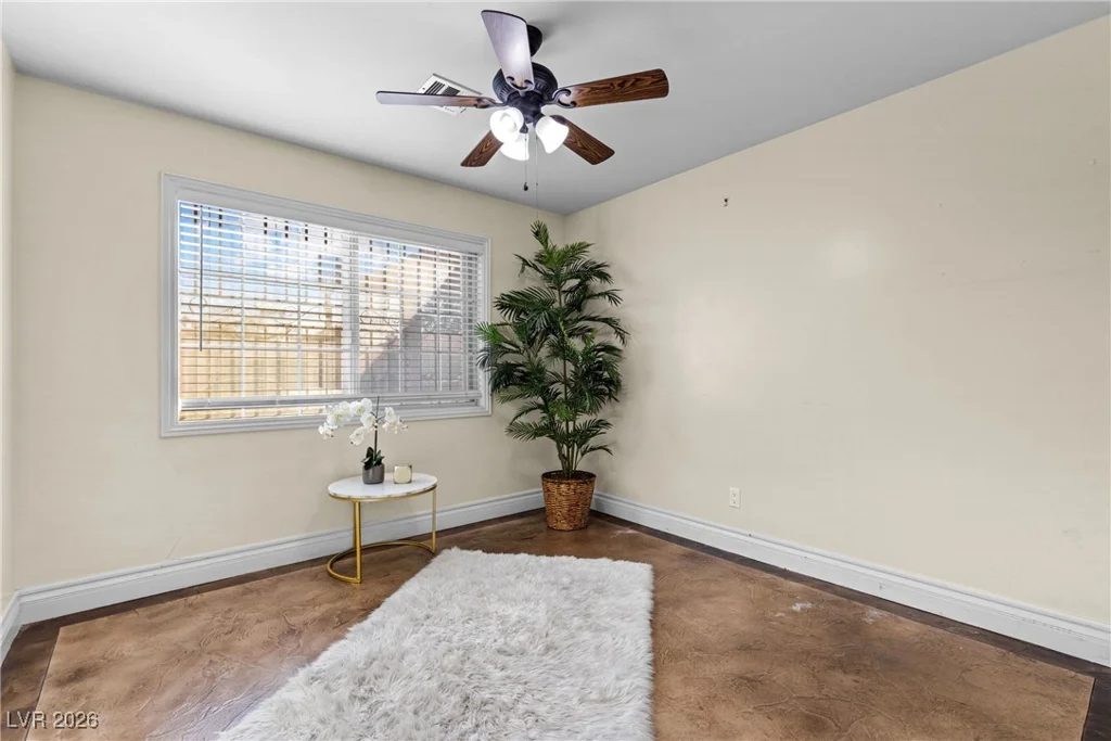 4422 El Como, Las Vegas, NV 89121